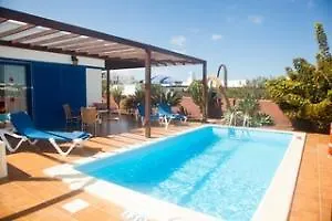 Villas De La Marina Playa Blanca İspanya