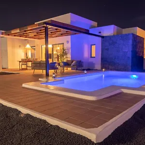  Villa Daida By Villalia